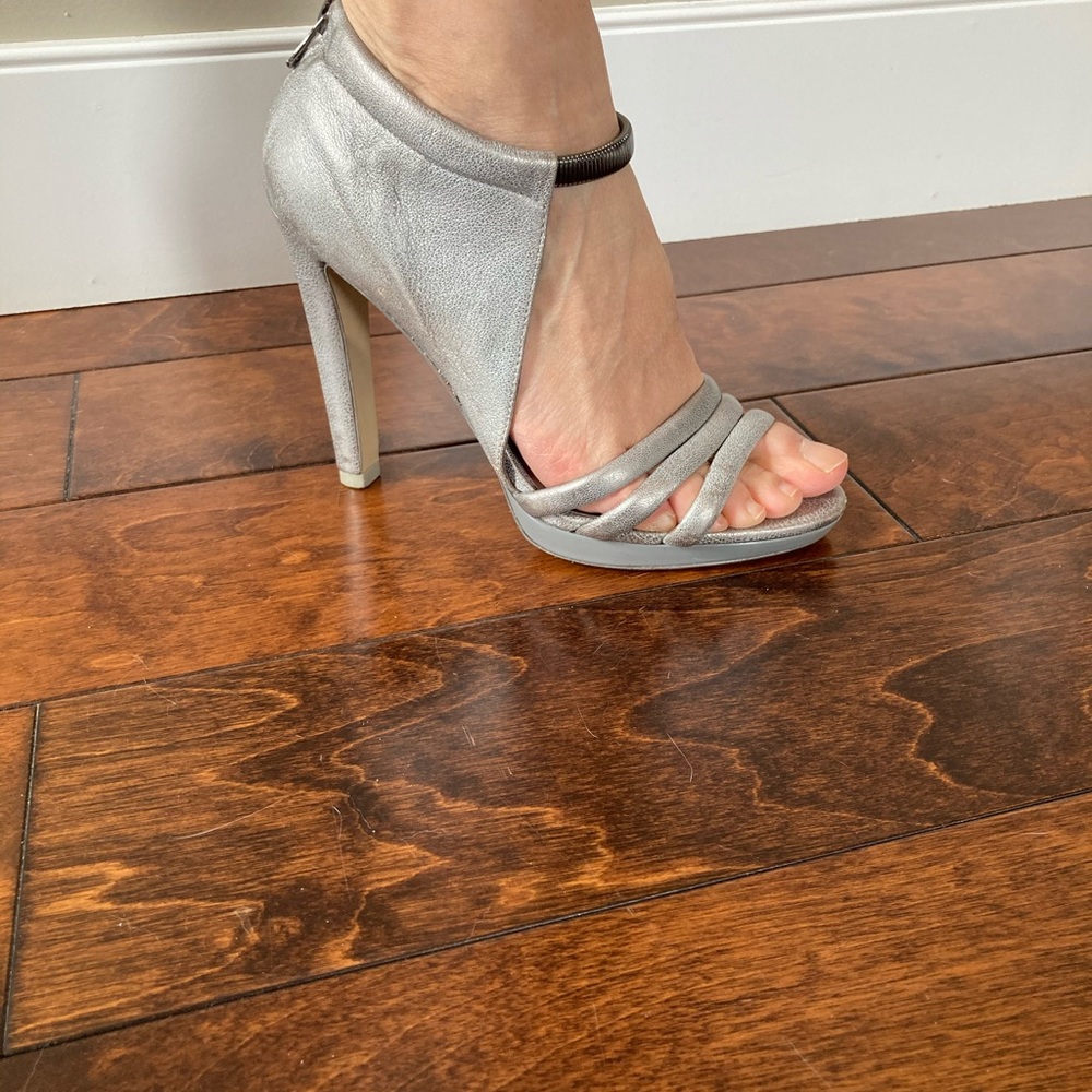 BCBG Size 7